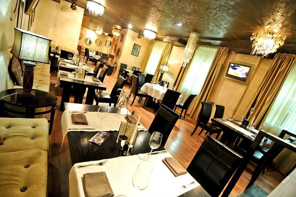 Grand Tien Shan Hotel Almaty Ngoại thất bức ảnh