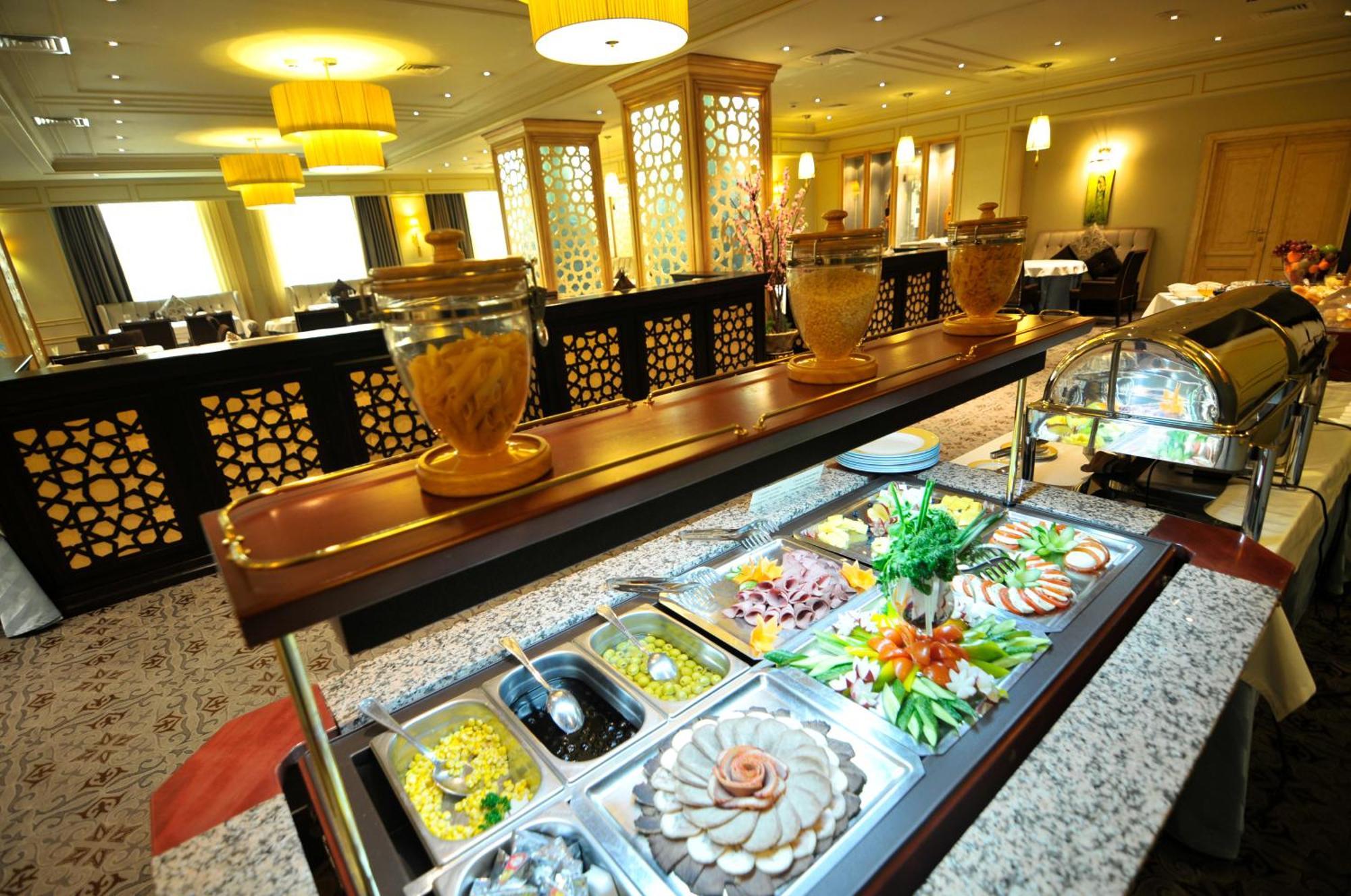 Grand Tien Shan Hotel Almaty Nhà hàng bức ảnh