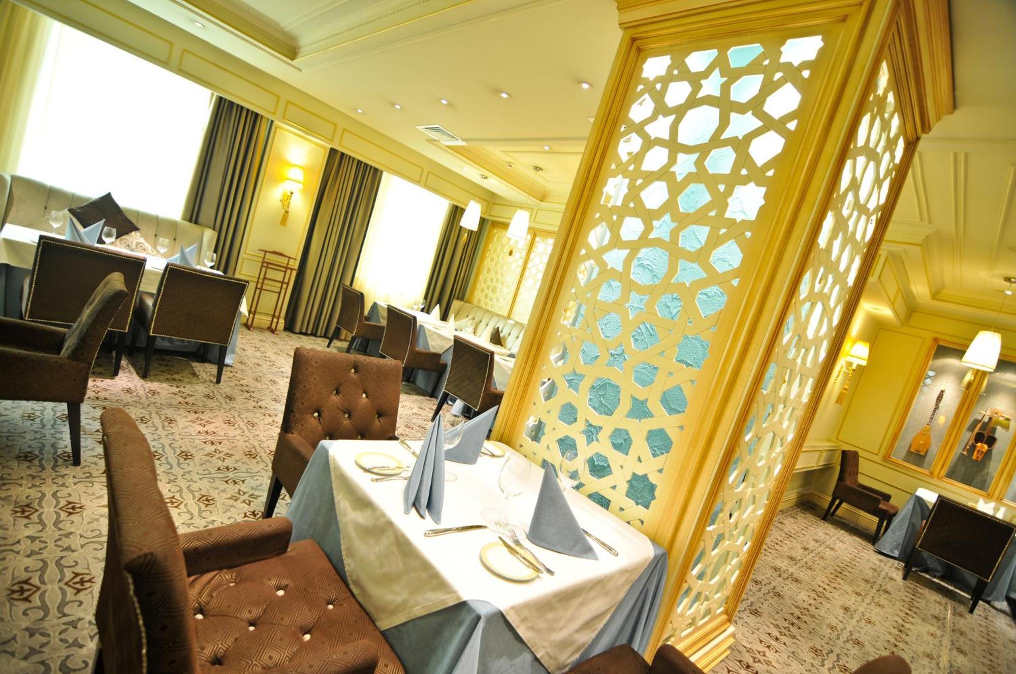 Grand Tien Shan Hotel Almaty Ngoại thất bức ảnh