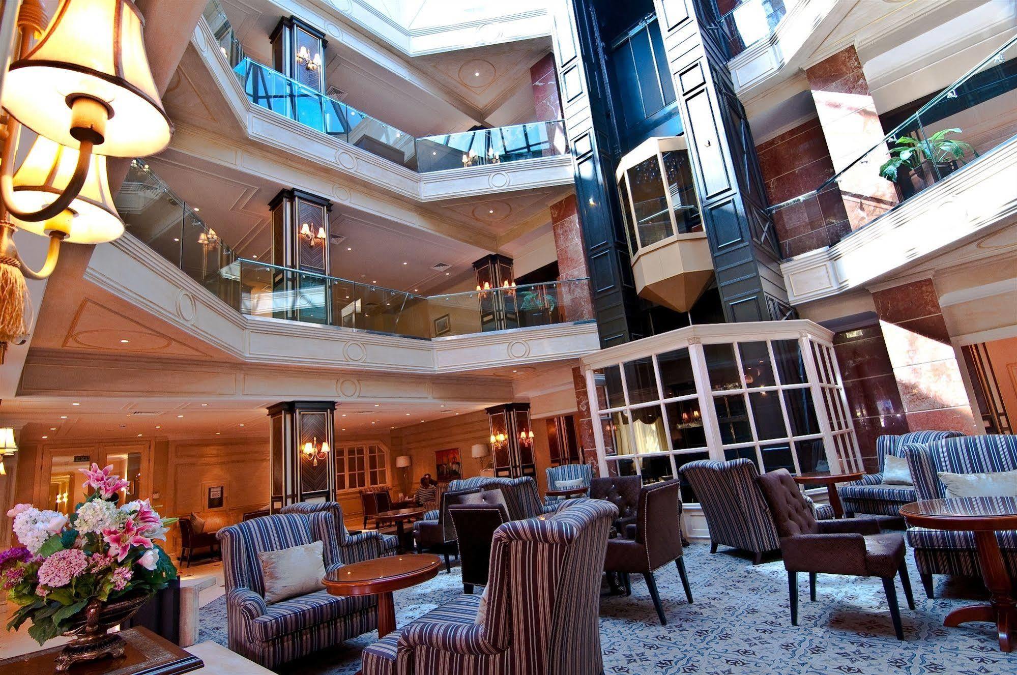 Grand Tien Shan Hotel Almaty Nhà hàng bức ảnh